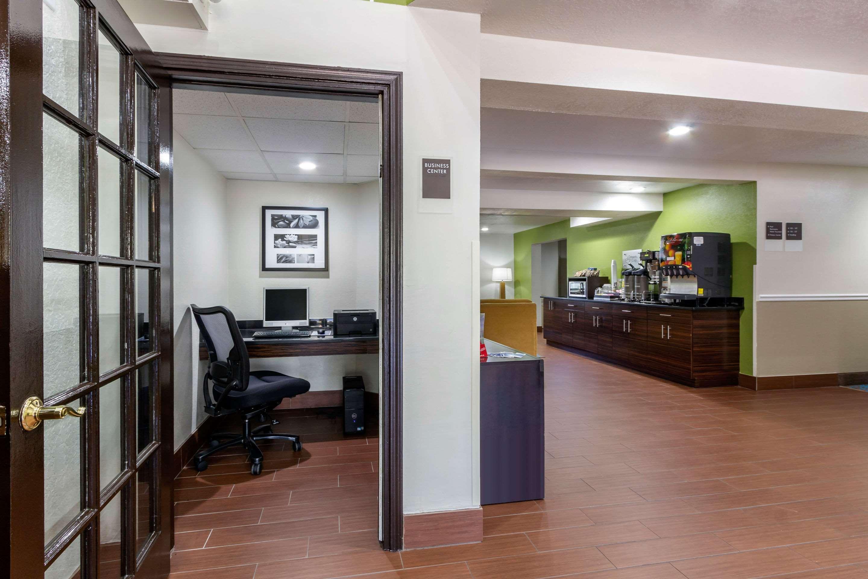 Sleep Inn near Busch Gardens - USF Temple Terrace Buitenkant foto